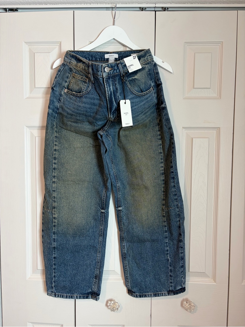 NWT Forever 21 Barrel Fit Relaxed Dark Blue Washed Jeans Sz 27 Back to School